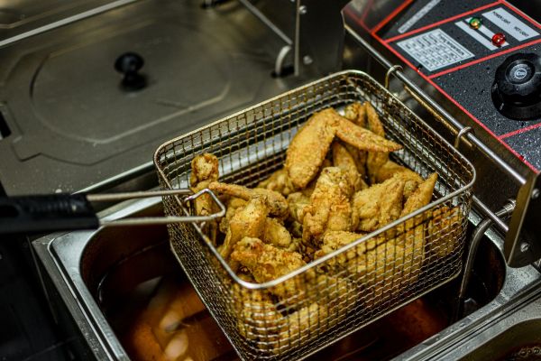 Du beignet à la frite : exploration de la cuisine mondiale avec une friteuse